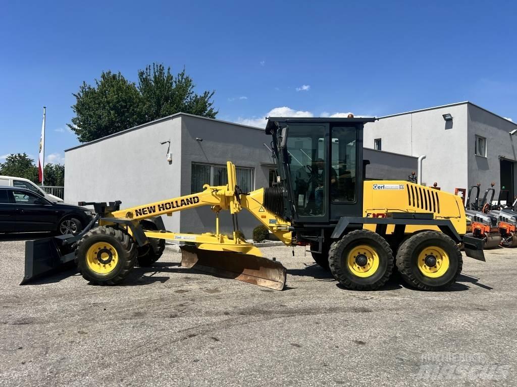 O&K New Holland F 106 A Motor Graders