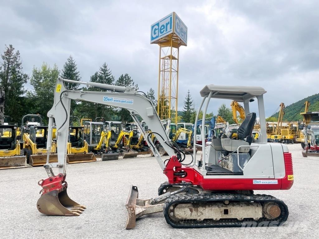 Takeuchi TB135 Mini Excavators <7t (Mini Diggers)