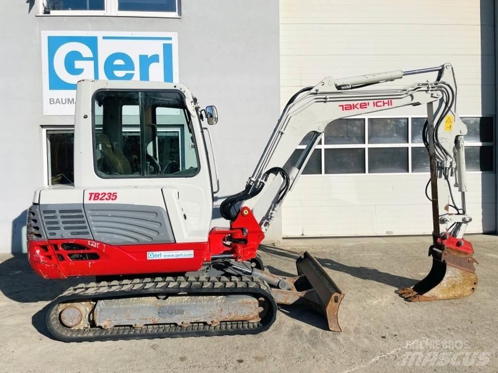 Takeuchi TB235 Mini Excavators <7t (Mini Diggers)