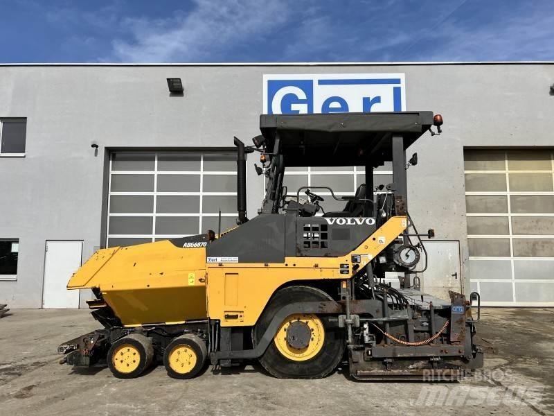  Volvo-ABG 6870 Asphalt pavers