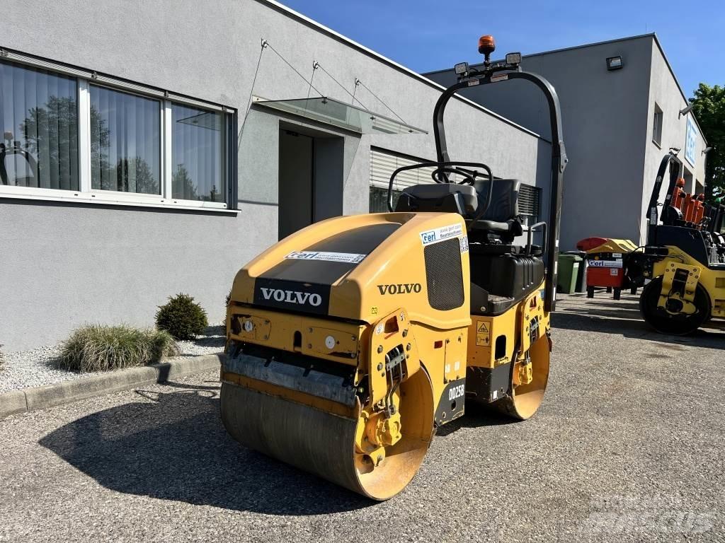 Volvo DD25B Twin drum rollers