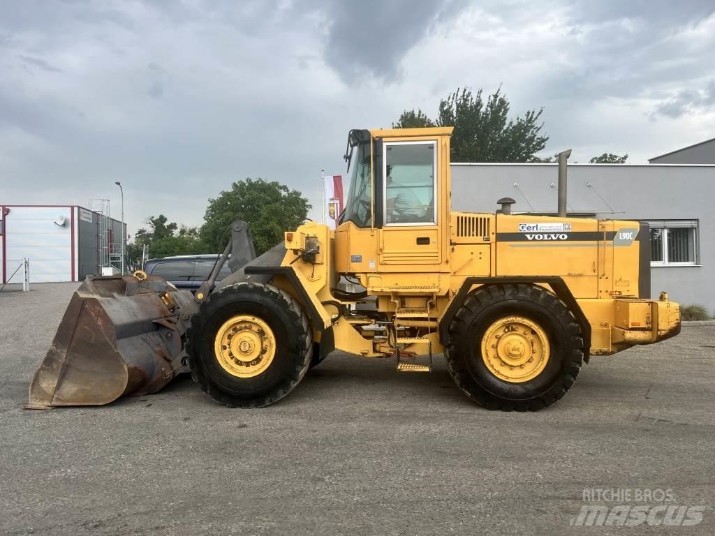 Volvo L 90 C Wheel Loaders