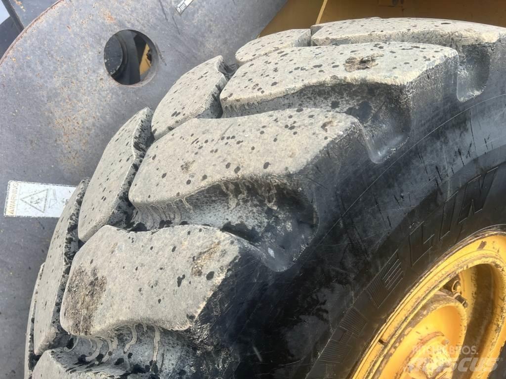 Volvo L 90 C Wheel Loaders