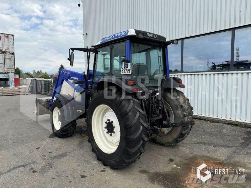 Valtra A72 Tractors