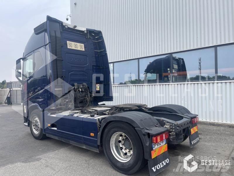 Volvo FH Conventional Trucks / Tractor Trucks