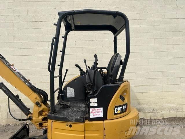 CAT 303E CR Mini Excavators <7t (Mini Diggers)