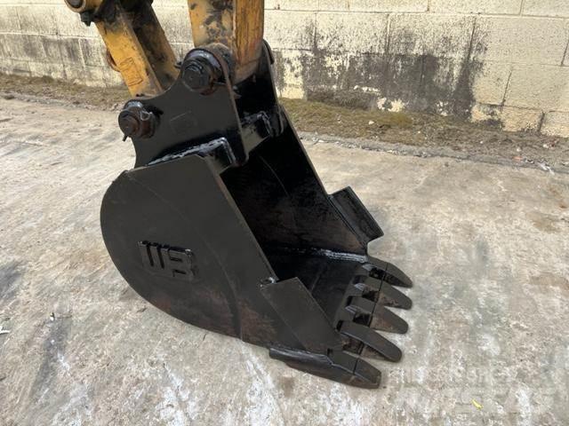 CAT 304E2 CR Mini Excavators <7t (Mini Diggers)