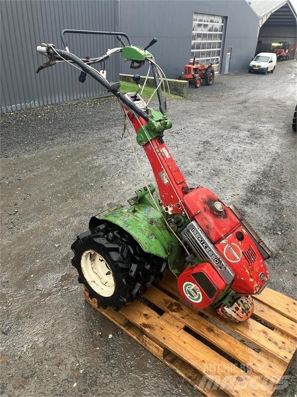 Iseki  Compact tractors