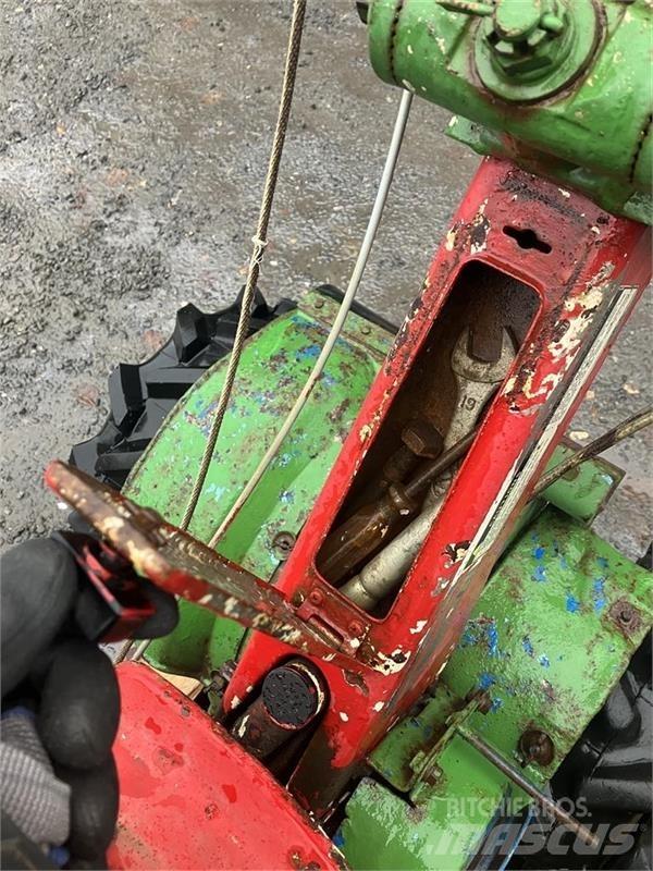 Iseki  Compact tractors