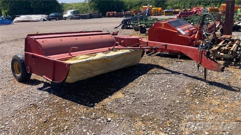 Taarup 307 Swathers/ Windrowers