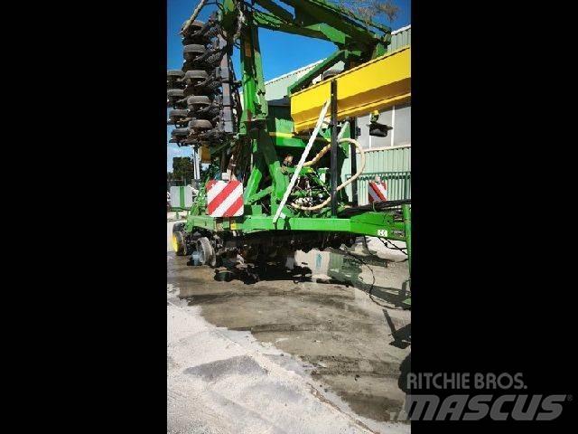 John Deere 750A Other Sowing Machines And Accessories