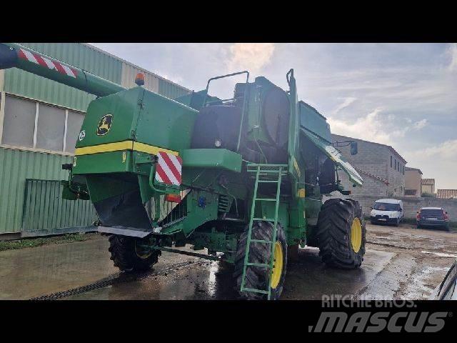 John Deere C670 Combine Attachments