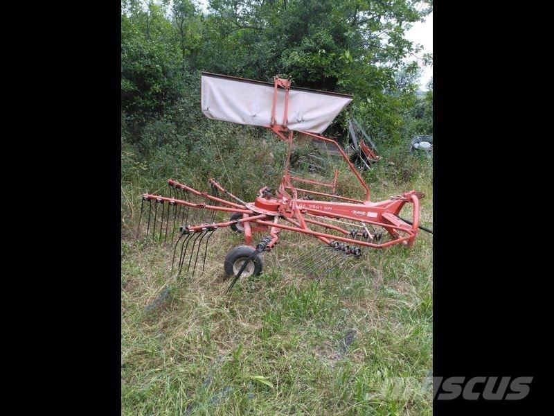 Kuhn GA 3501 GM Rakes and tedders