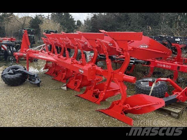 Kuhn VM153 Plows