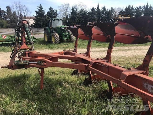 Kverneland LF8 Plows