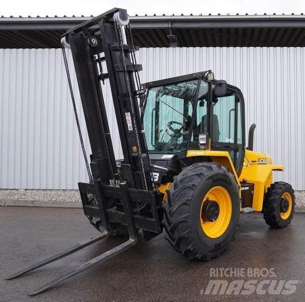 JCB 940-4 Rough Terrain Trucks