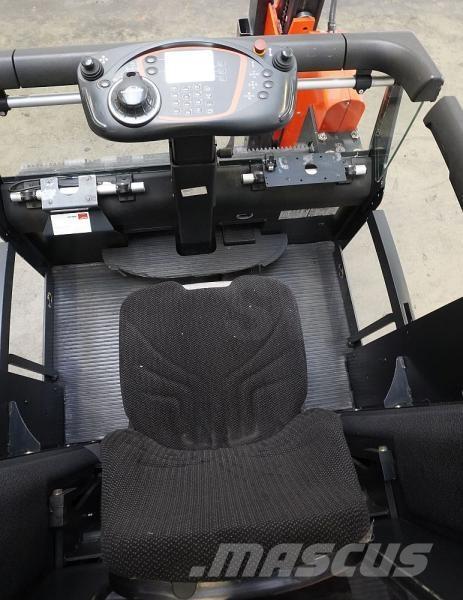 Linde K 11 011 Low lift order picker