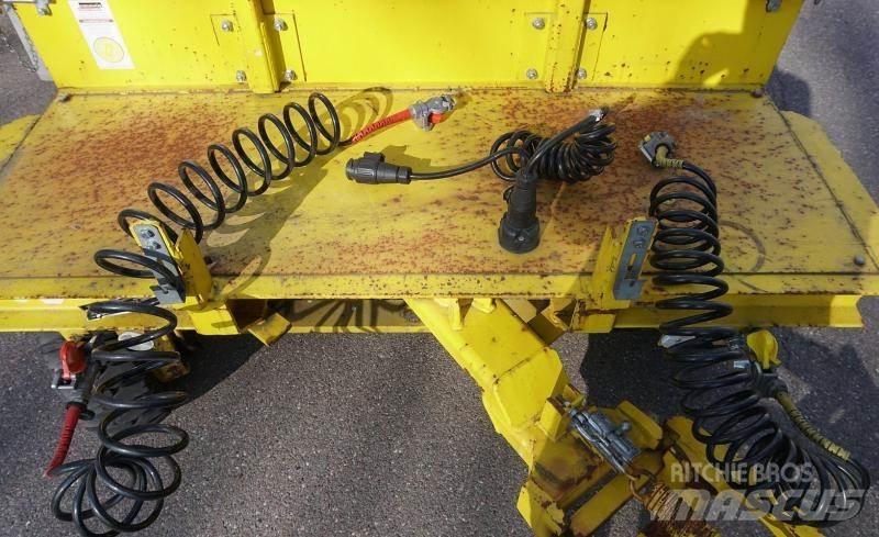 Pefra 4000 Flatbed Trailers