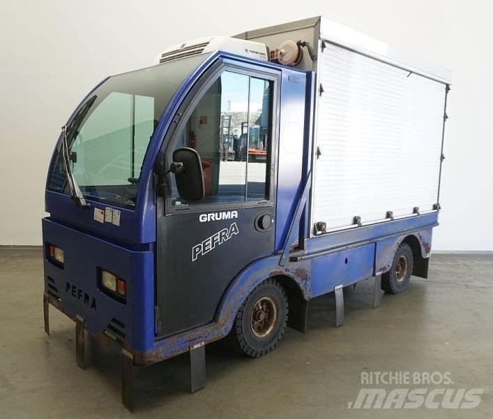 Pefra 615 Tow Trucks / Wreckers