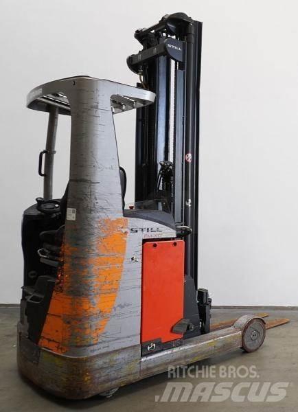 Still FM-X17 Reach trucks