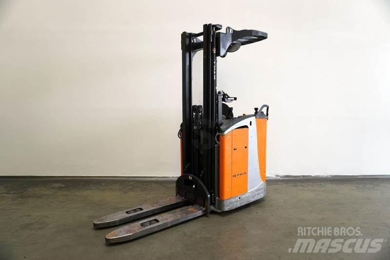 Still FV-X-16 Self Propelled Stackers