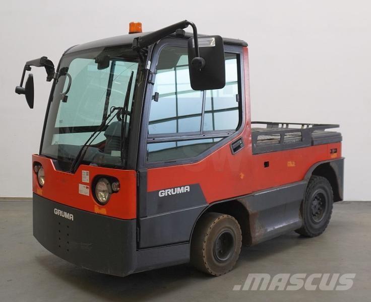 Still R07-25 Tow Trucks / Wreckers