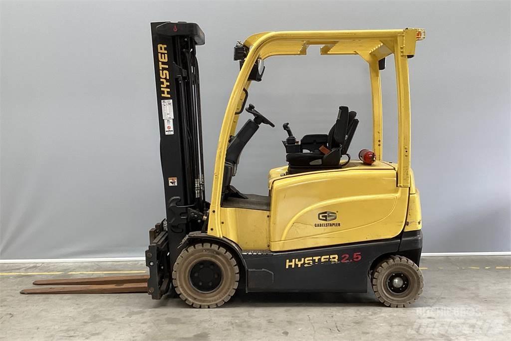Hyster J2.5XN Electric Forklifts