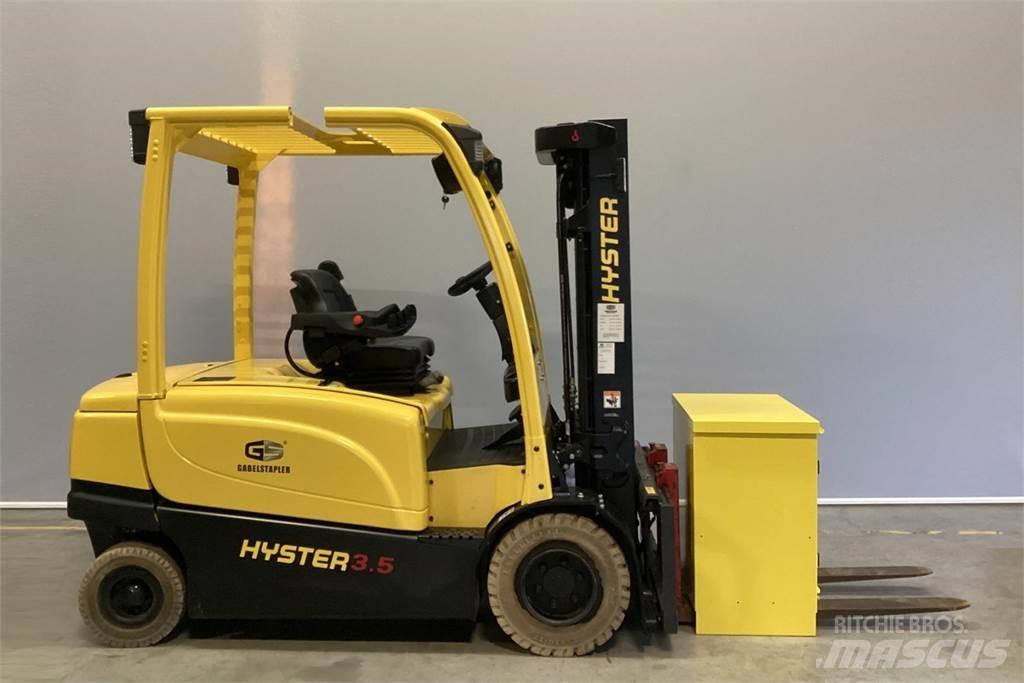 Hyster J3.50XN Electric Forklifts