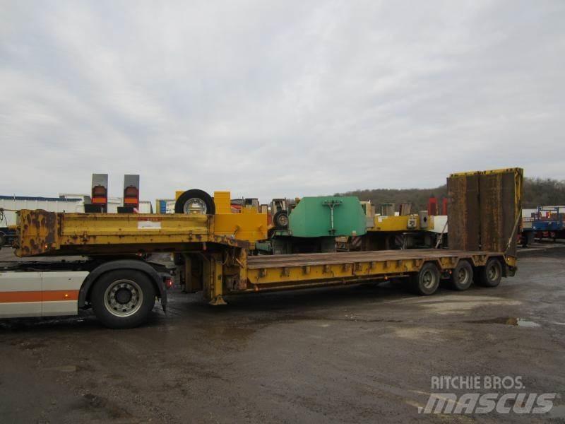 Actm ACTM Car Carrier Trailers