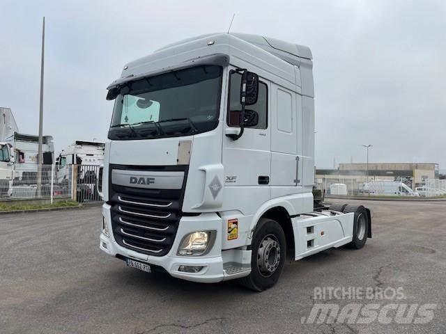 DAF XF 460 Conventional Trucks / Tractor Trucks