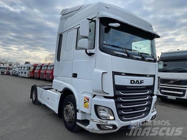 DAF XF105 460 Conventional Trucks / Tractor Trucks