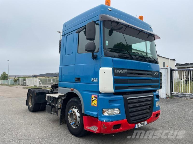 DAF XF105 460 Conventional Trucks / Tractor Trucks