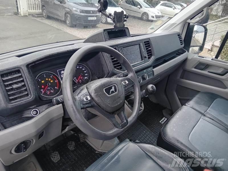 MAN TGE Pickup Trucks