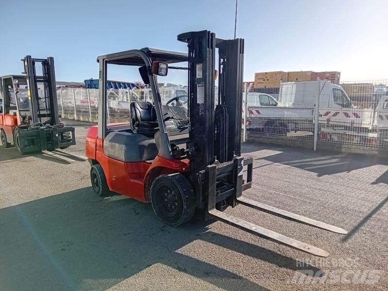 Toyota FD25 Misc Forklifts