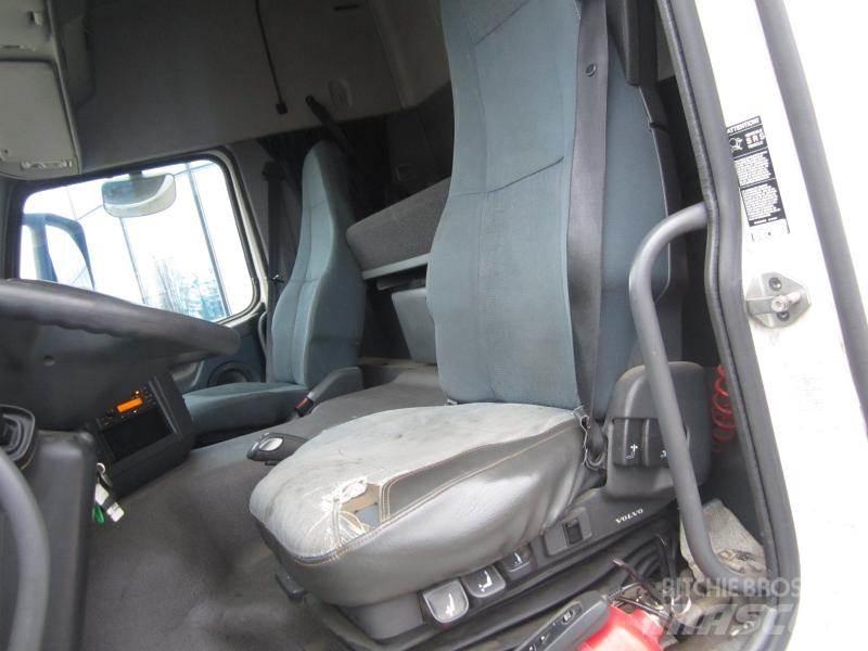 Volvo FM 450 Conventional Trucks / Tractor Trucks