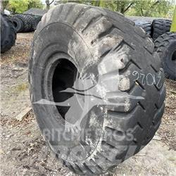 BKT 14.00X24 Tires, wheels and rims