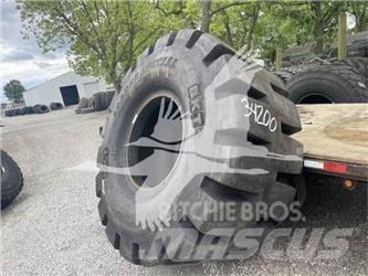 BKT 35/65X33 Tires, wheels and rims