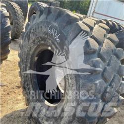 CAMSO 20.5X25 Tires, wheels and rims