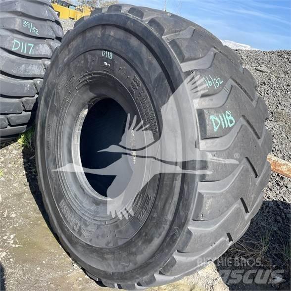  CAMSO 26.5R25 Tires, wheels and rims