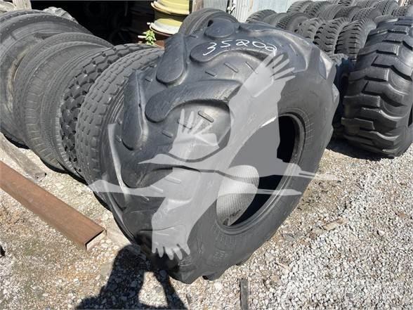 Galaxy 21LX24 Tires, wheels and rims