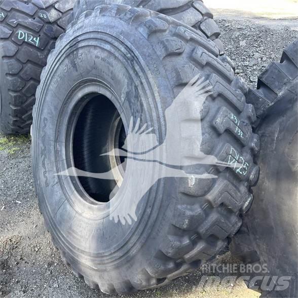  MAXAM 23.5R25 Tires, wheels and rims