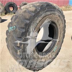 Titan 20.5R25 Tires, wheels and rims