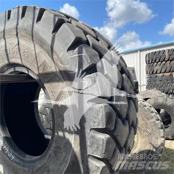 Titan 20.5R25 Tires, wheels and rims