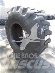 Titan 20.5x25 Tires, wheels and rims