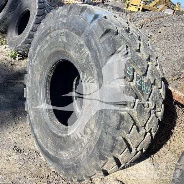 Titan 23.5R25 Tires, wheels and rims