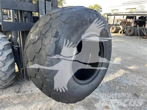 Titan 28LX26 Tires, wheels and rims
