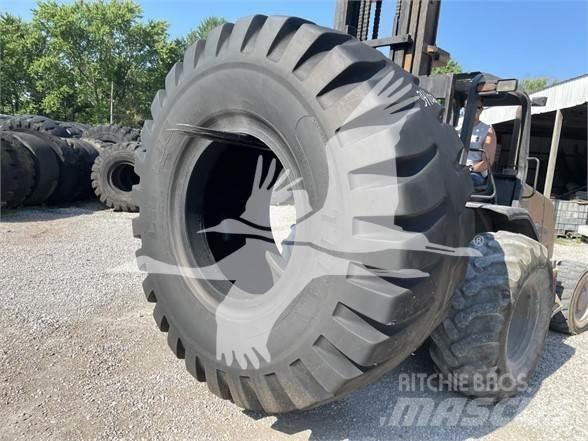 Titan 37.5X39 Tires, wheels and rims