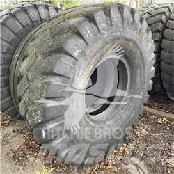 Toyo 18.00X25 Tires, wheels and rims