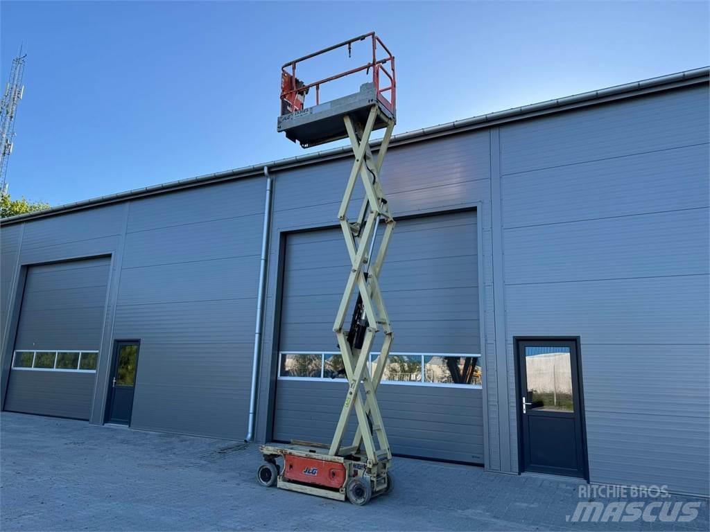 JLG 1930es Other lifts and platforms