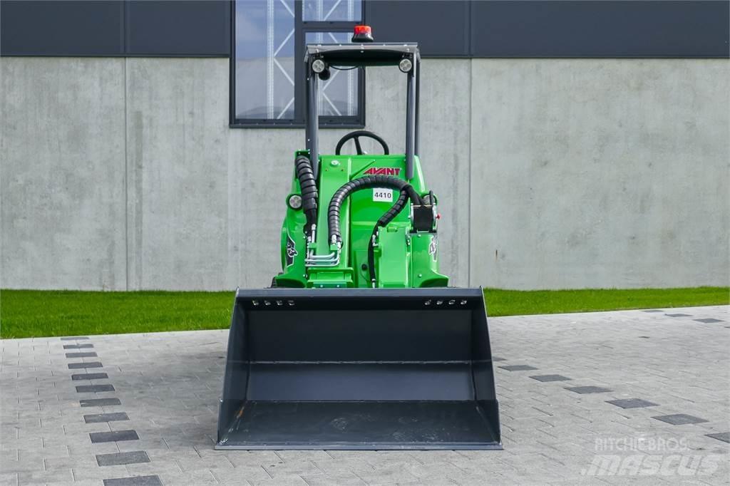 Avant M 423 Mini Excavators <7t (Mini Diggers)